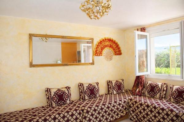 Villa de caractère – 295 m² – Terrain 5 000 m² dont 3 000 m² constructibles – Prissé
