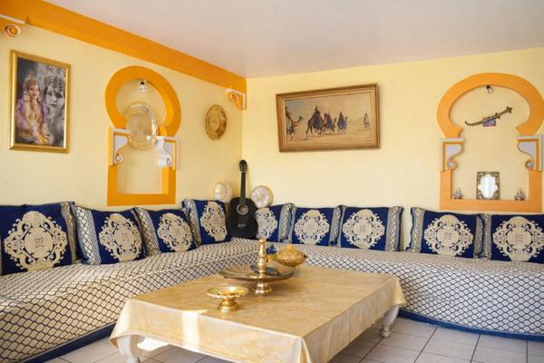 Villa de caractère – 295 m² – Terrain 5 000 m² dont 3 000 m² constructibles – Prissé