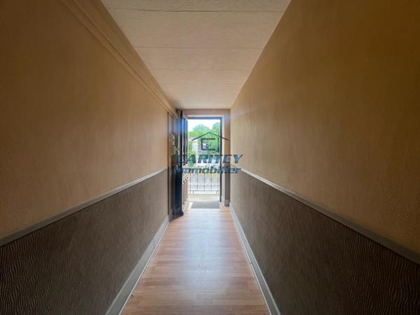 Immeuble de rapport - centre ville de LURE (70200)