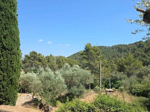 Maison T4, 3 chambres. Vous cherchez une maison à Sollies-Ville avec terrain?