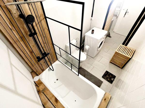 TOULON (83) - EMPLACEMENT IDEAL CENTRE VILLE – APPARTEMENT 2 PIECES DE 51 M² PLEIN DE CHARME ET DE CACHET - INVESTISSEMENT OU RESIDENCE PRINCIPALE