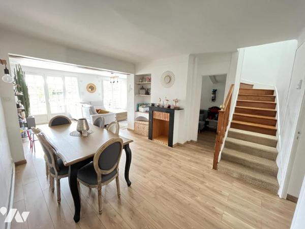 AMIENS - EXCLUSIVITE - MAISON EN RETRAIT DE RUE - 3 CHAMBRES - JARDIN 250 m² 