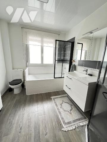 AMIENS - EXCLUSIVITE - MAISON EN RETRAIT DE RUE - 3 CHAMBRES - JARDIN 250 m² 