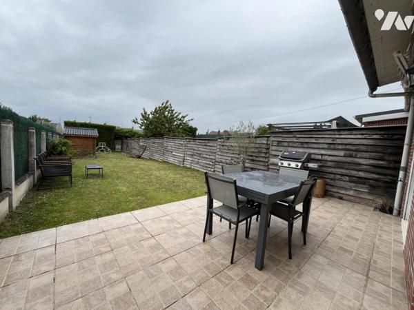 AMIENS - EXCLUSIVITE - MAISON EN RETRAIT DE RUE - 3 CHAMBRES - JARDIN 250 m² 