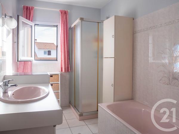 Maison à vendre  4 pièces - 104,74 m2 CHATEAU D OLONNE - 85