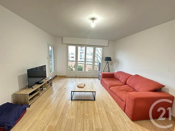 Appartement F4 à vendre  4 pièces - 75,30 m2 LA ROCHE SUR YON - 85