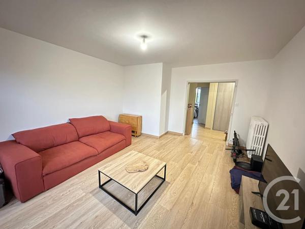 Appartement F4 à vendre  4 pièces - 75,30 m2 LA ROCHE SUR YON - 85