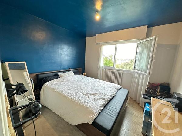 Appartement F4 à vendre  4 pièces - 75,30 m2 LA ROCHE SUR YON - 85