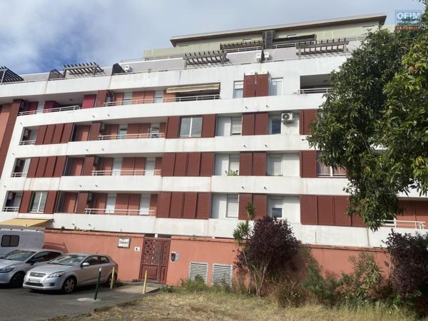 A vendre -Appartemnt T3 de 51 m2 avec varangue et parking fermé - Secteur Sainte-Clotilde