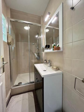 Maison à Compiègne :  5 pièce(s) 95 m2 + Jardin et dépendance