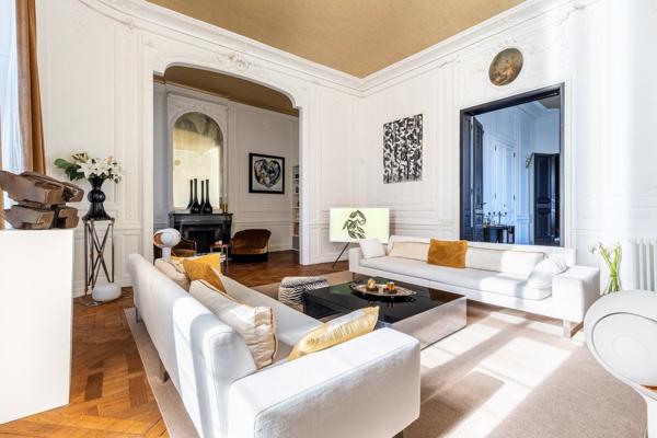 Vente Maison de luxe Bordeaux 10 Pièces 363 m²