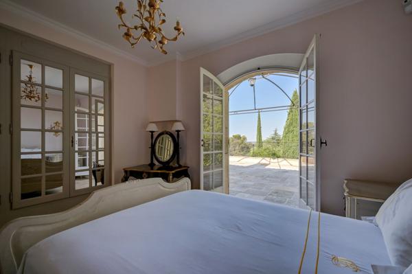 Vente Maison de luxe Aix-en-Provence 13 Pièces 900 m²