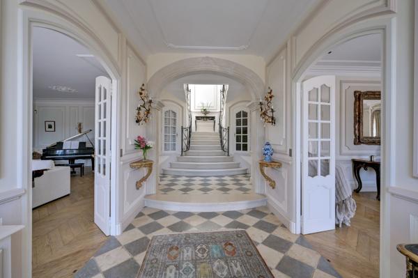 Vente Maison de luxe Aix-en-Provence 13 Pièces 900 m²