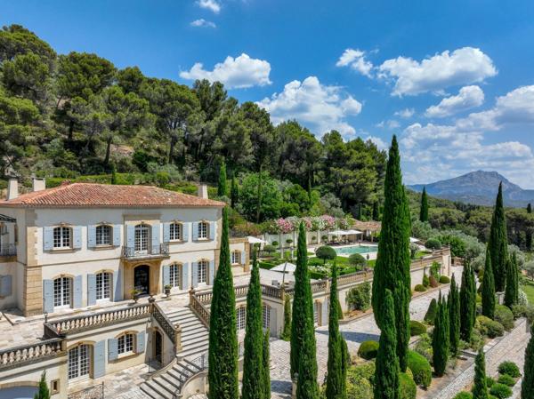 Vente Maison de luxe Aix-en-Provence 13 Pièces 900 m²