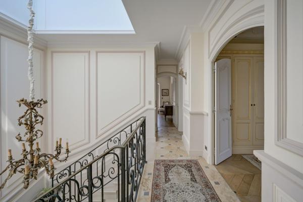 Vente Maison de luxe Aix-en-Provence 13 Pièces 900 m²