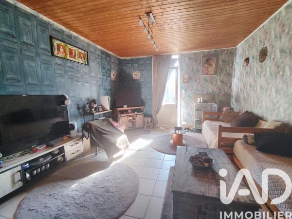 Maison à vendre 6 pièces 200 m² Saint-Seurin-sur-l'Isle