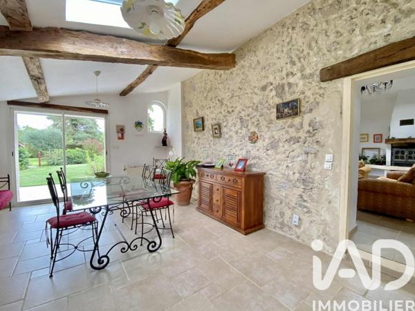 Maison à vendre 8 pièces 230 m² Durance
