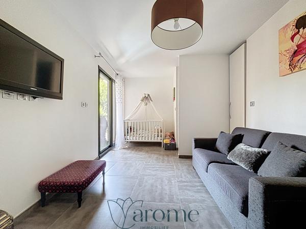 Appartement 4 pièce(s) 3 chambre(s) 138 m²
