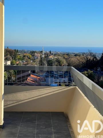 Appartement à vendre 4 pièces 73 m² Vence