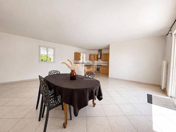 Maison - 4 pièces - 115 m² & Dépendances 200 m²