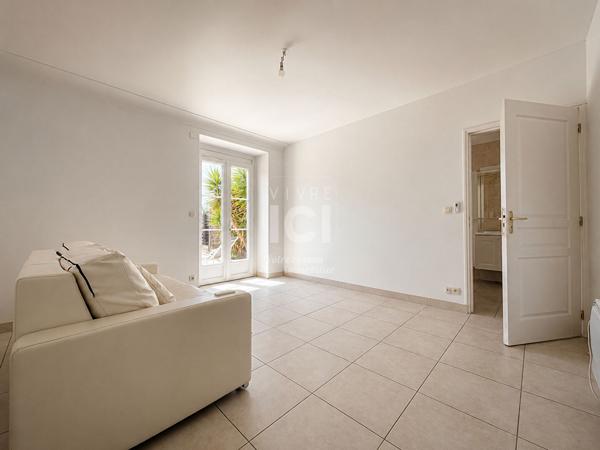 Maison - 4 pièces - 115 m² & Dépendances 200 m²
