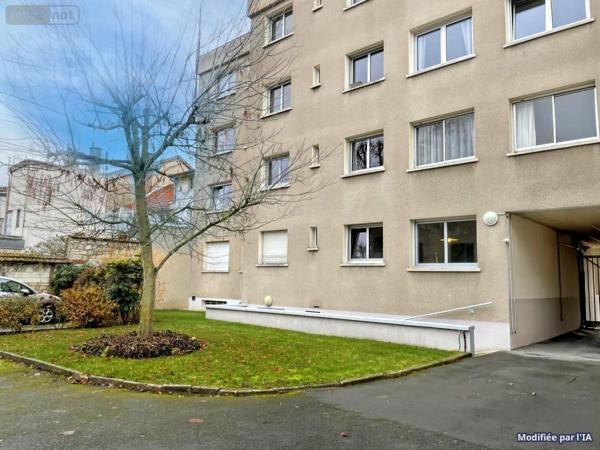 Appartement à vendre à Châlons-en-Champagne dans la Marne (51000), ref : 51084-1236