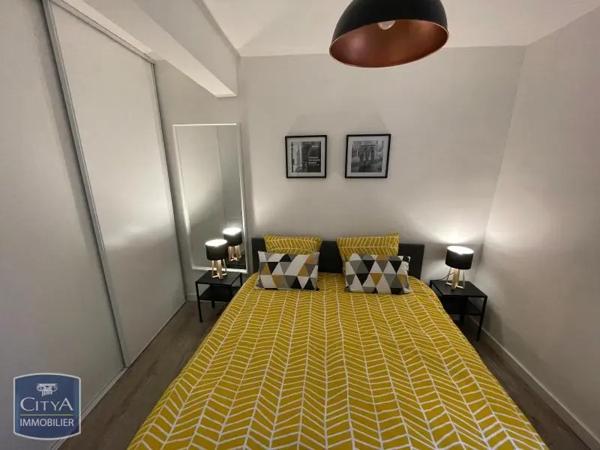 Appartement à louer 2 pièces 40.67m² Toulon (83000)