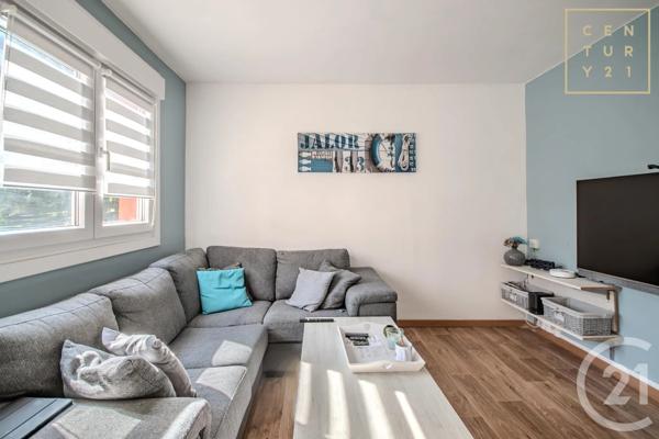 Appartement F4 à vendre  4 pièces - 67,44 m 2   ROUSIES  - 59