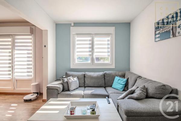 Appartement F4 à vendre  4 pièces - 67,44 m 2   ROUSIES  - 59
