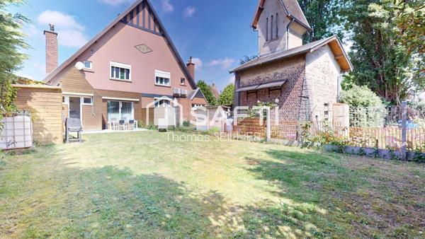 Maison lumineuse avec garnd jardin et garage