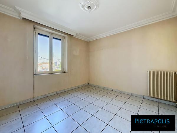 Ensemble de trois appartements
