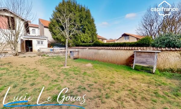 Maison mitoyenne de 97m² avec dépendances de 70m² au sol