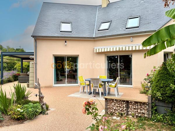 Vente
                Maison132,5 m² - 6 Pièces -
                    COUTANCES (50200)