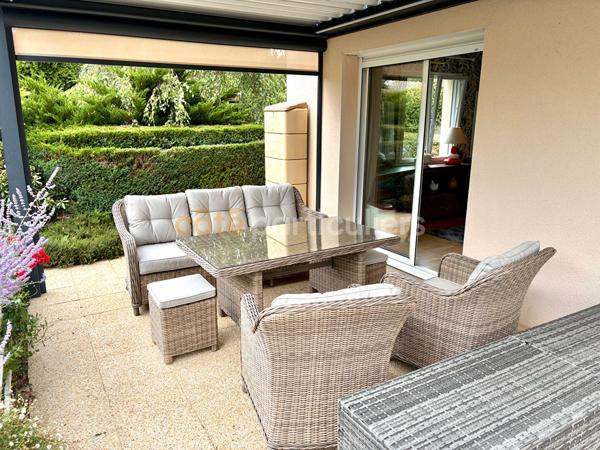 Vente
                Maison132,5 m² - 6 Pièces -
                    COUTANCES (50200)