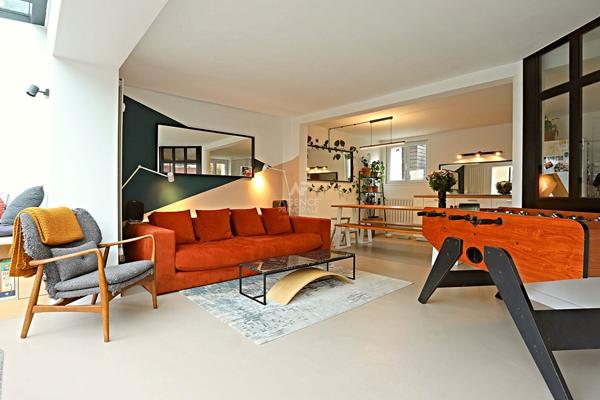 Maison Nanterre 5 pièce(s) 750 000 € **  - Référence  15439