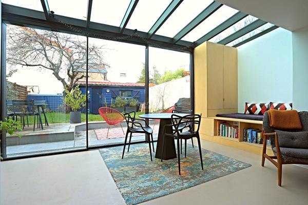 Maison Nanterre 5 pièce(s) 750 000 € **  - Référence  15439