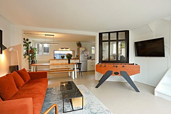Maison Nanterre 5 pièce(s) 750 000 € **  - Référence  15439