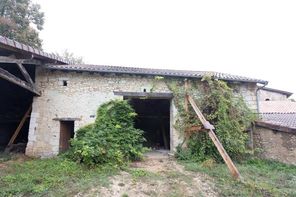 Maison
         4 pièces
        - 115 m² 95 500 €*