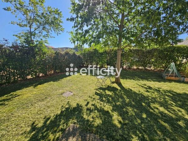Appartement
         2 pièces
        - 44 m² Exclusivité 212 000 € *