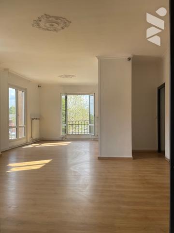 CHAUNY Appartement proche centre ville