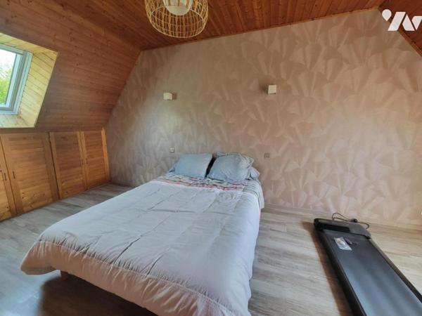 MAISON FAMILIALE DANS UN ÉCRIN DE VERDURE