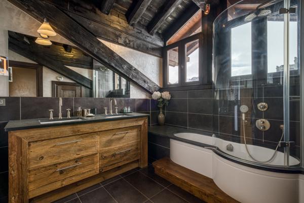 Vente Chalet de luxe Courchevel 9 Pièces 306 m²