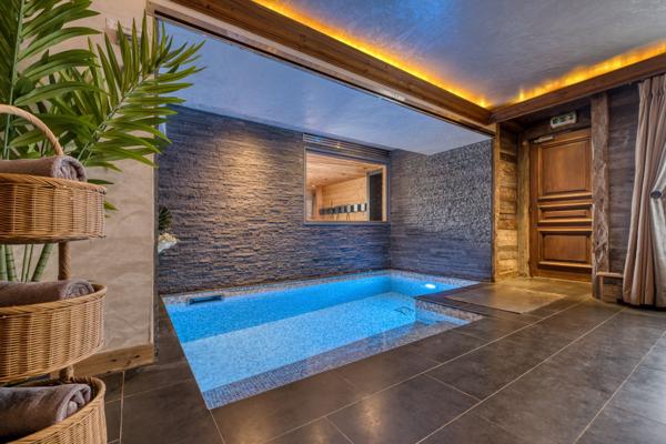 Vente Chalet de luxe Courchevel 9 Pièces 306 m²