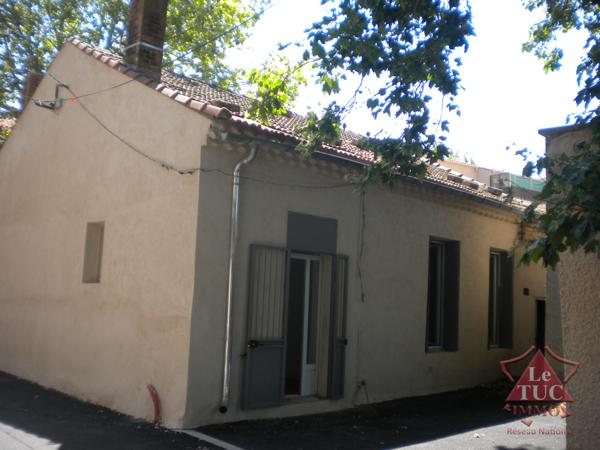 À Orange, maison de 83.03m2 avec jardin Orange (84100)