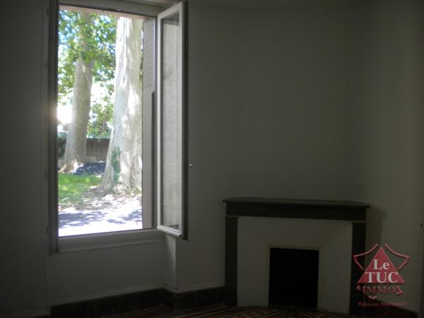 À Orange, maison de 83.03m2 avec jardin Orange (84100)