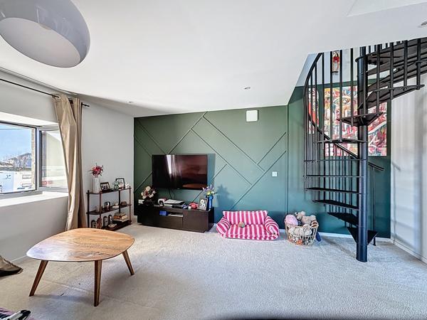 Appartement 2 pièces - 76 m² Exclusivité