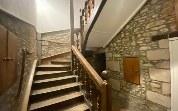 Appartement à vendre    5 pièces • 128,70 m2 Alençon