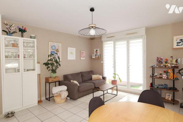APPARTEMENT DE TYPE 3 DANS RESIDENCE SECURISEE