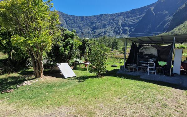 Maison à vendre    4 pièces •  Cilaos