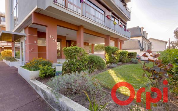 Appartement à vendre    3 pièces • 57,39 m2 Les Pavillons-sous-Bois